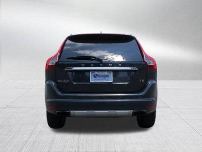 2015 Volvo XC60 T5 Drive-E Premier