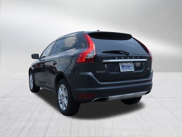 2015 Volvo XC60 T5 Drive-E Premier