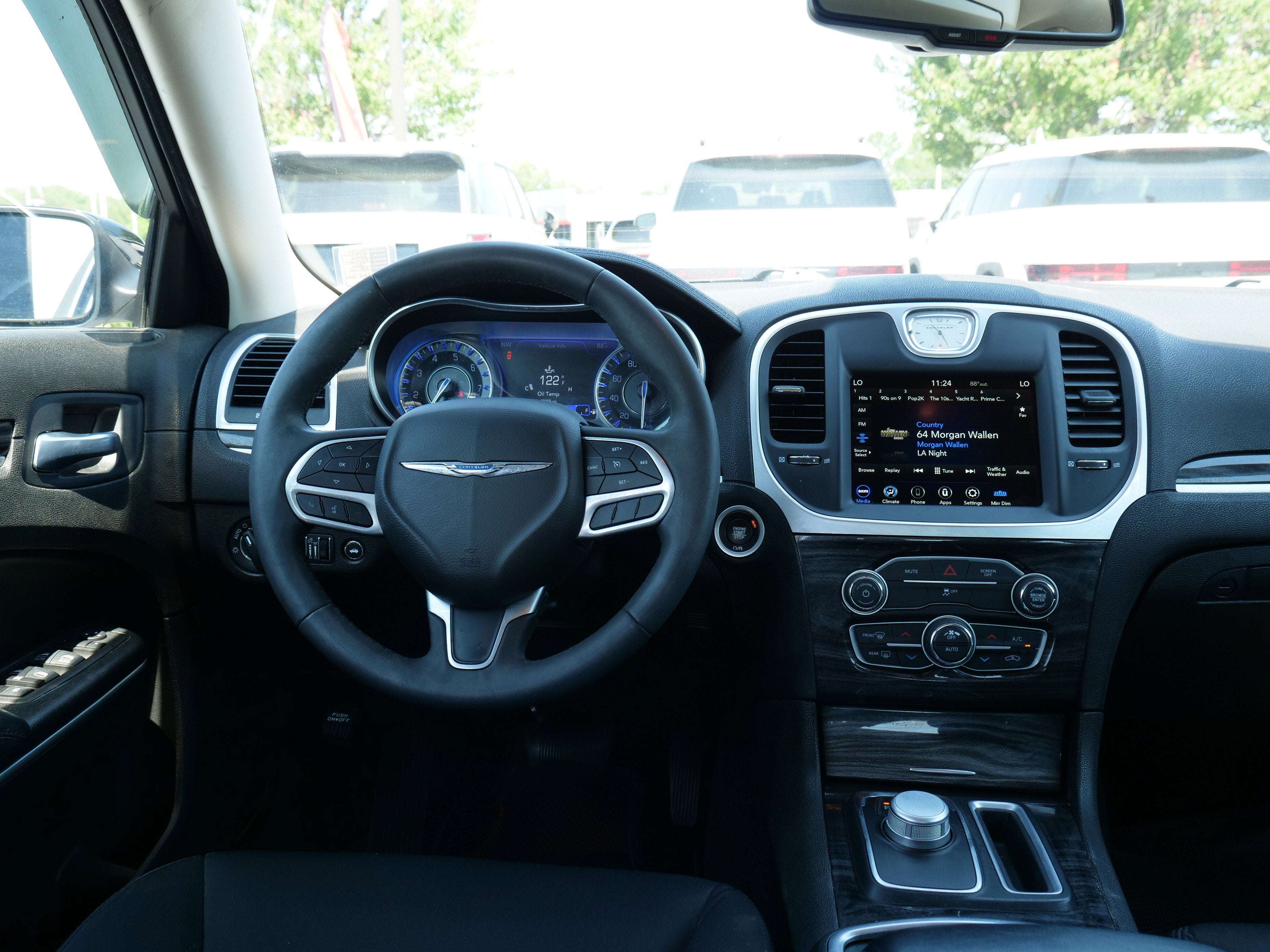 2022 Chrysler 300 Touring