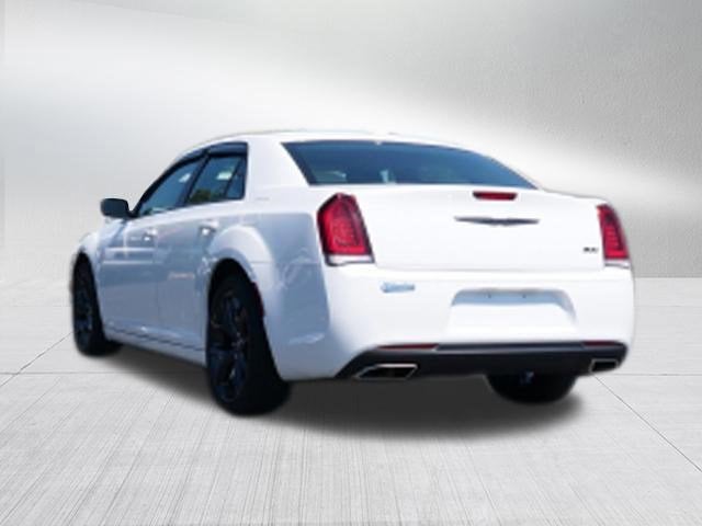 2022 Chrysler 300 Touring