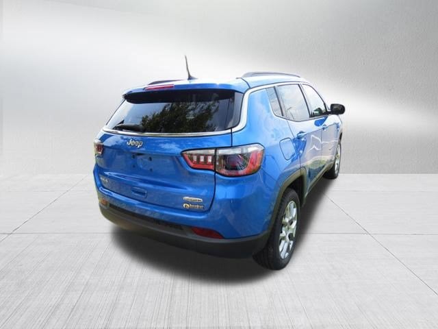 2024 Jeep Compass Latitude Lux