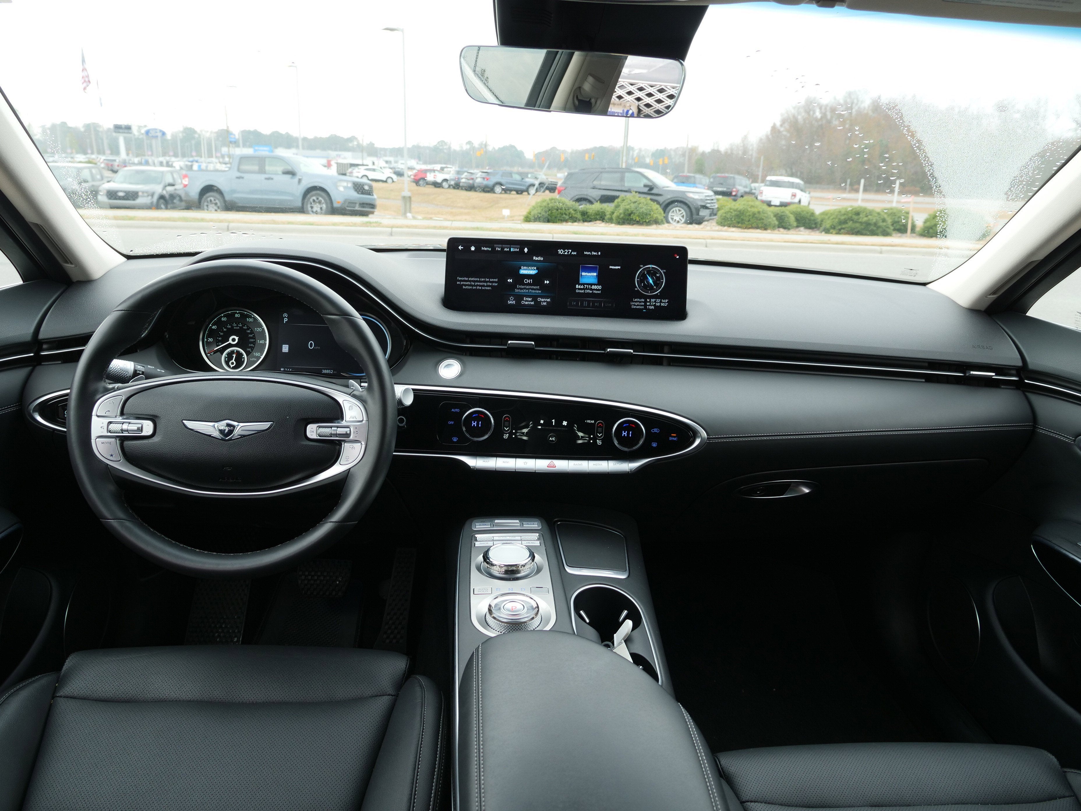 2025 Genesis GV70 2.5T