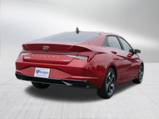 2022 Hyundai Elantra Limited