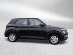 2024 Hyundai Venue SE