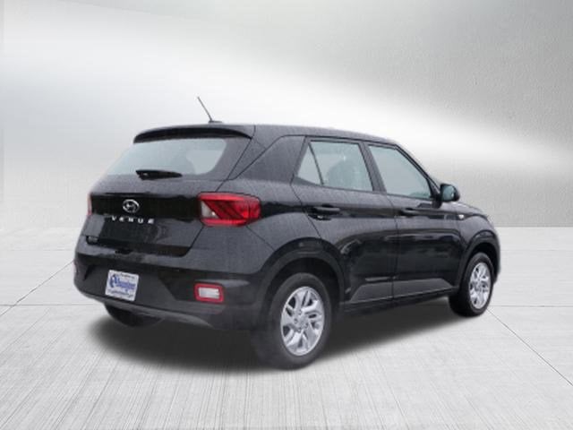 2024 Hyundai Venue SE