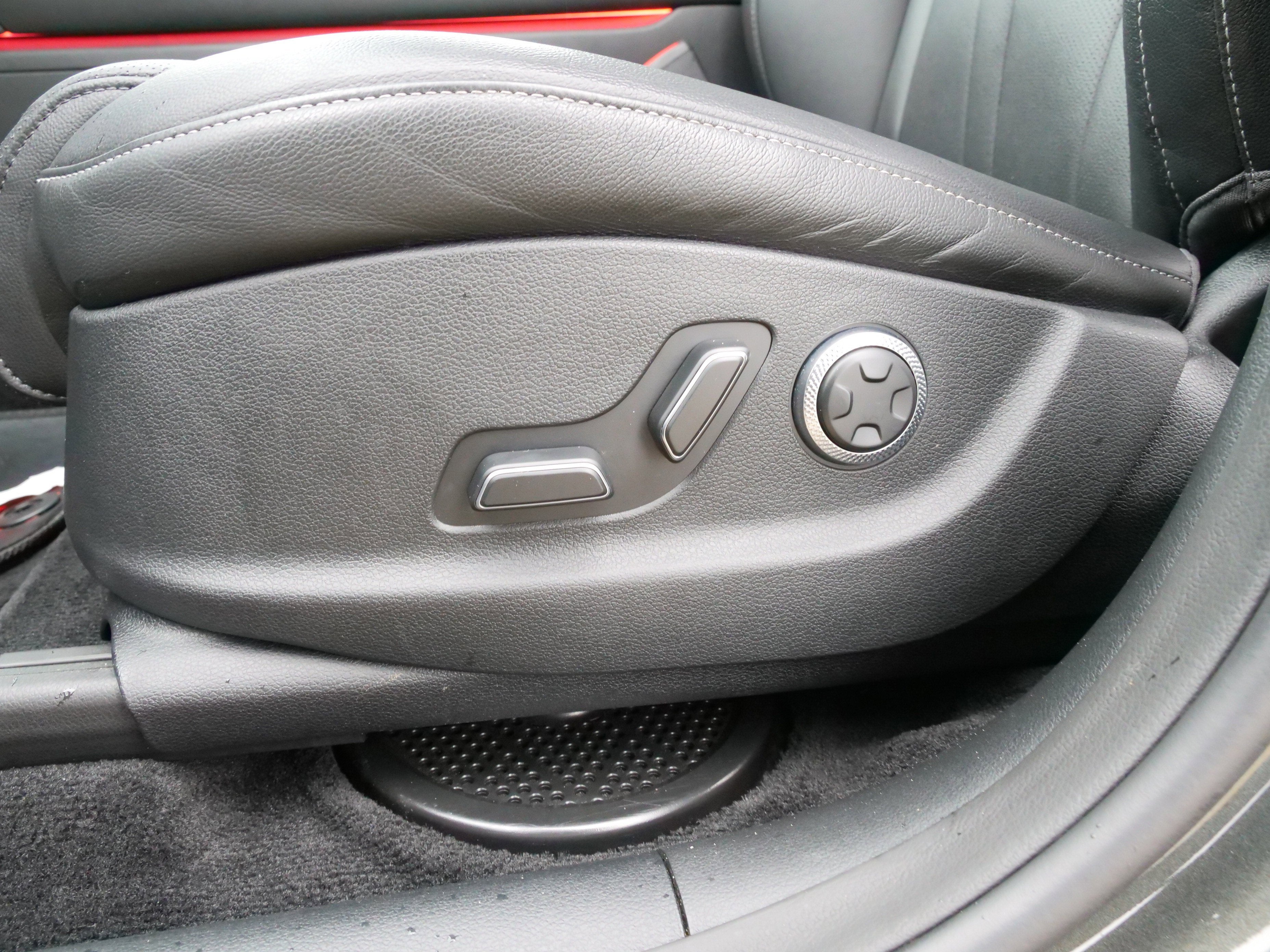 2025 Genesis GV80 Standard