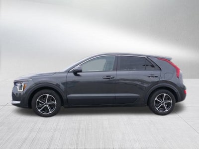 2023 Kia Niro LX
