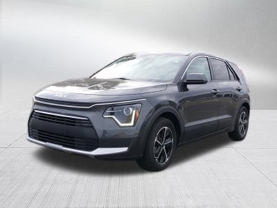 2023 Kia Niro LX